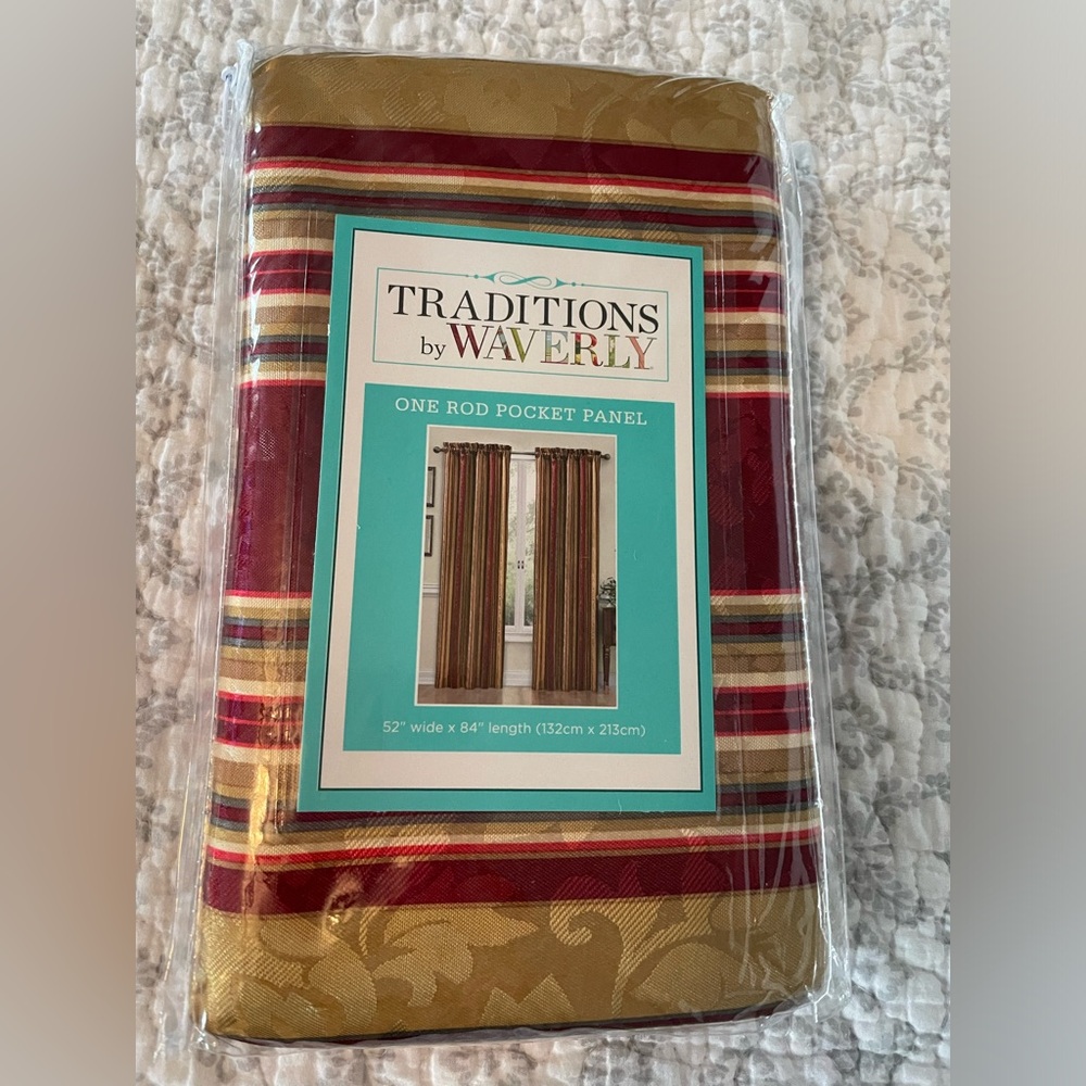 Traditions by Waverly curtain panel